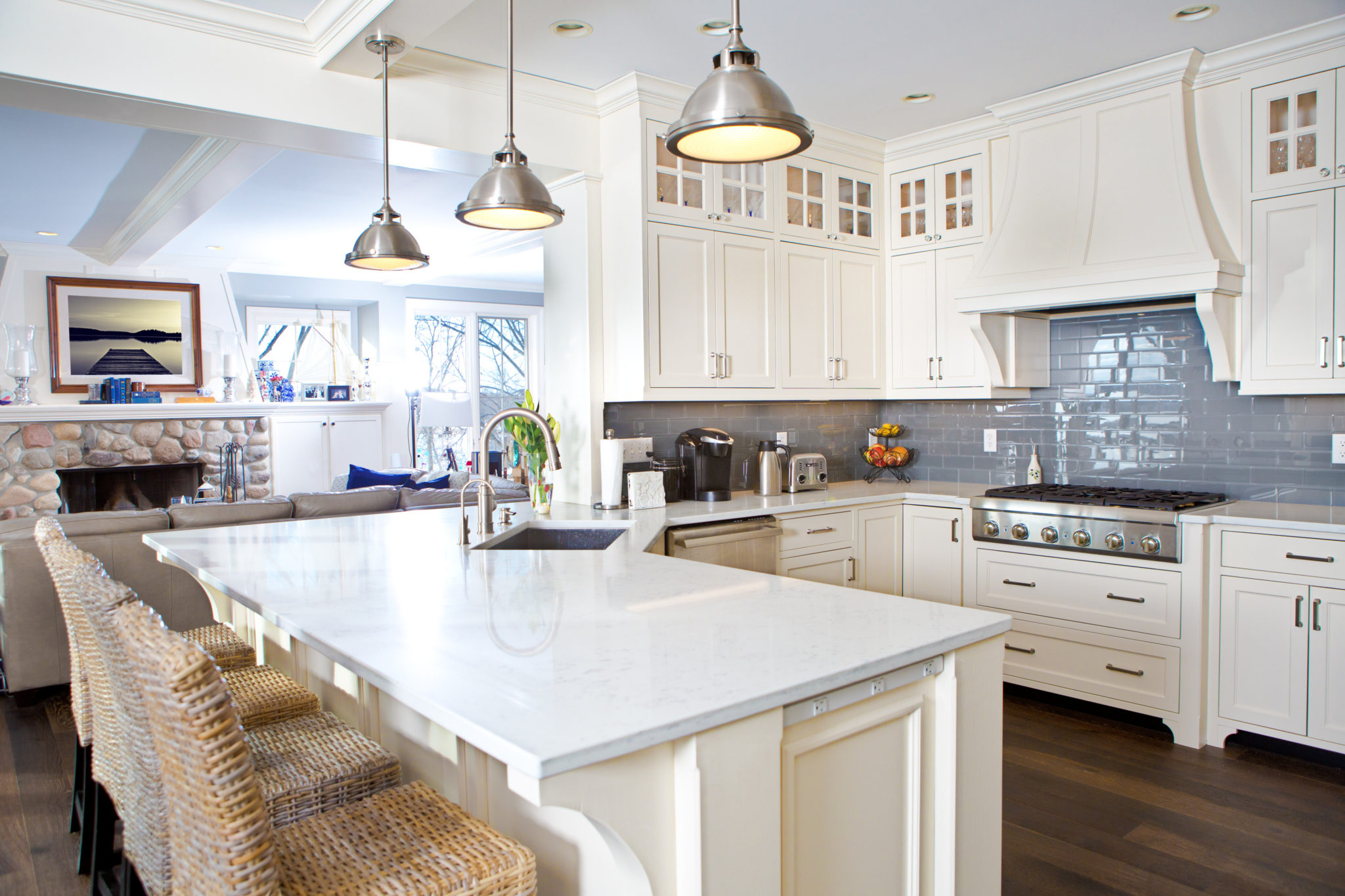 Modern Kitchen Design With Open Concept And Bar Counter